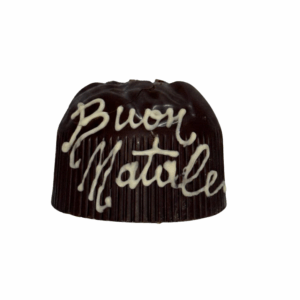 sfera di cioccolato fondente nocciolato alla gianduia con scritta Buon Natale